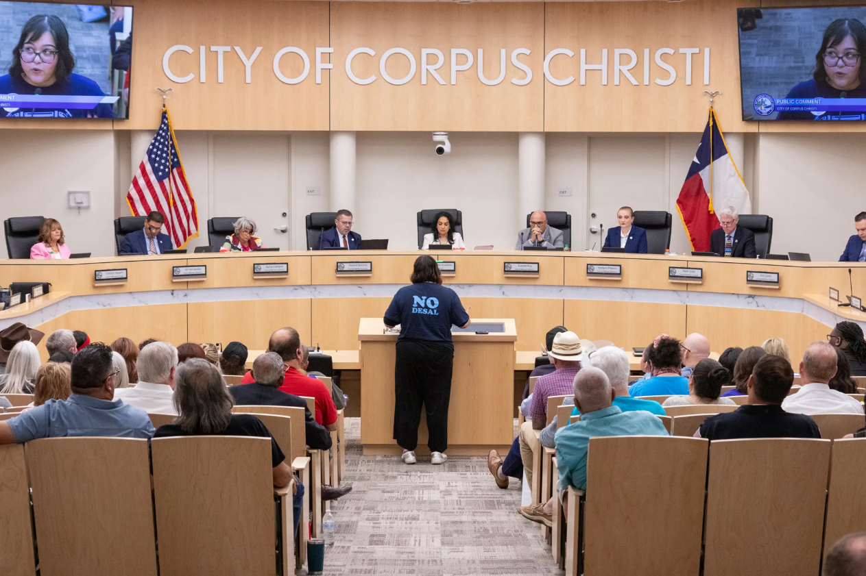 Corpus Christi delays decision on nearly billion-dollar water plant