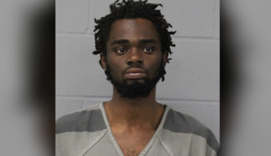 Man arrested for exposing himself to 2 different women in same Austin park