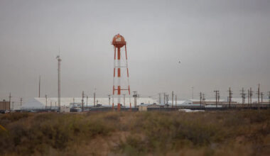 Texas ICE detainees in El Paso sue over 'flagrant human rights abuses'