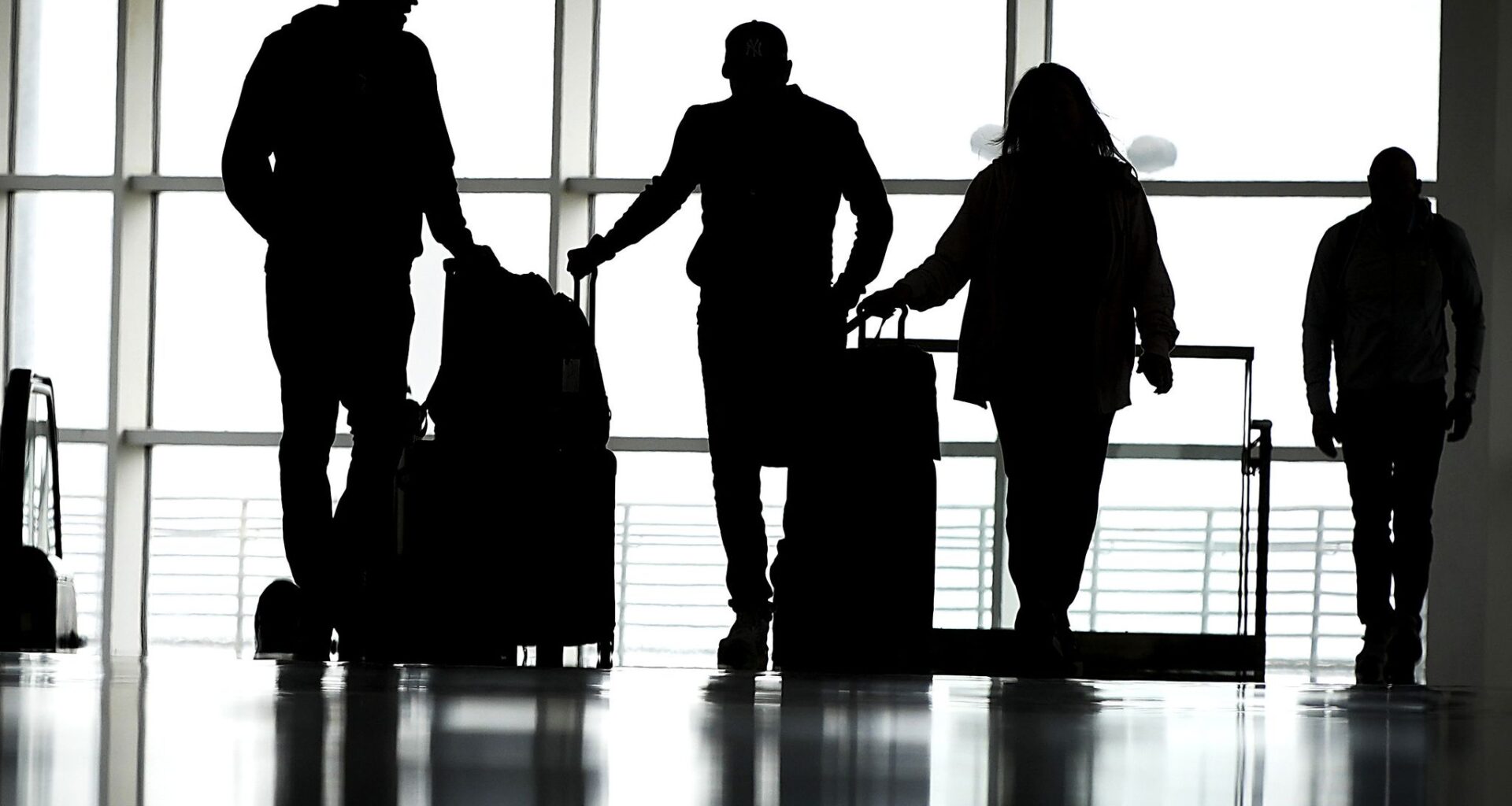 DFW International Airport ground stop halts flights