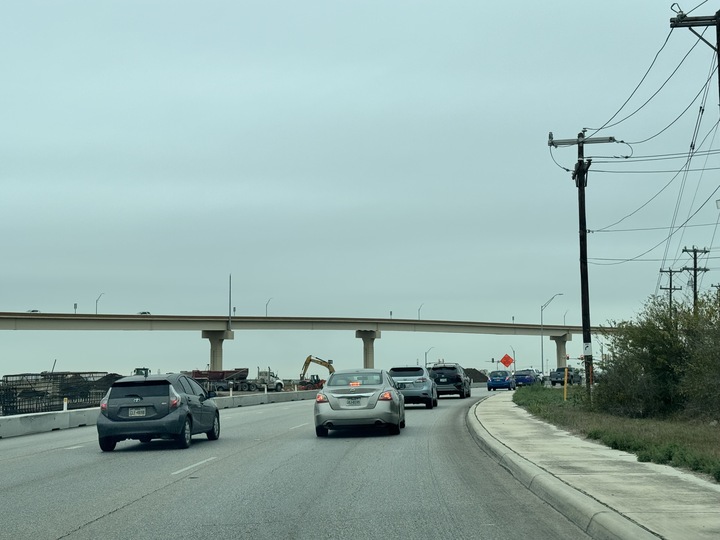 TxDOT warns of days-long closure of Loop 1604 flyover ramp