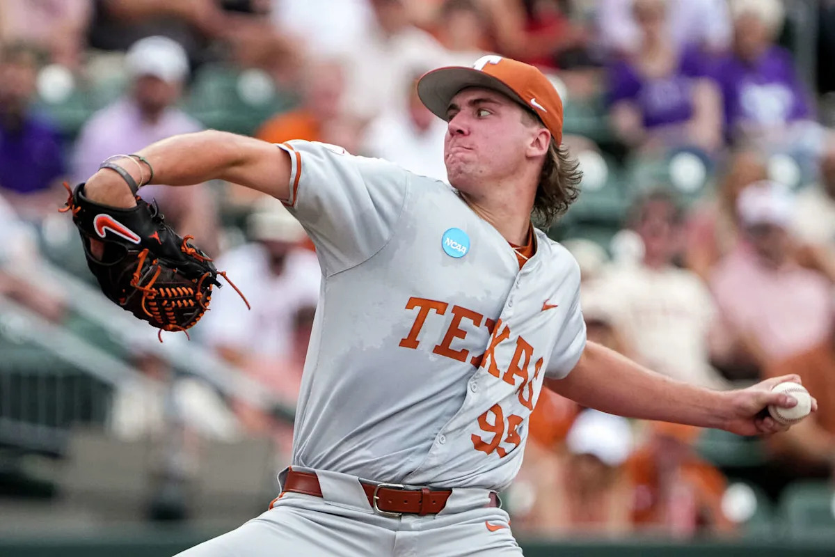 Texas may have history on its side against Oregon but Ducks measure up on the field in super regional