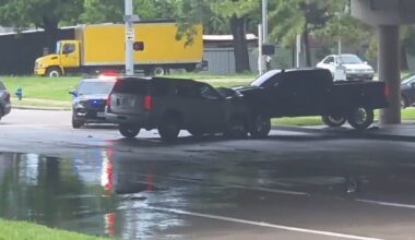 1 shot near Houston's North Loop during carjacking