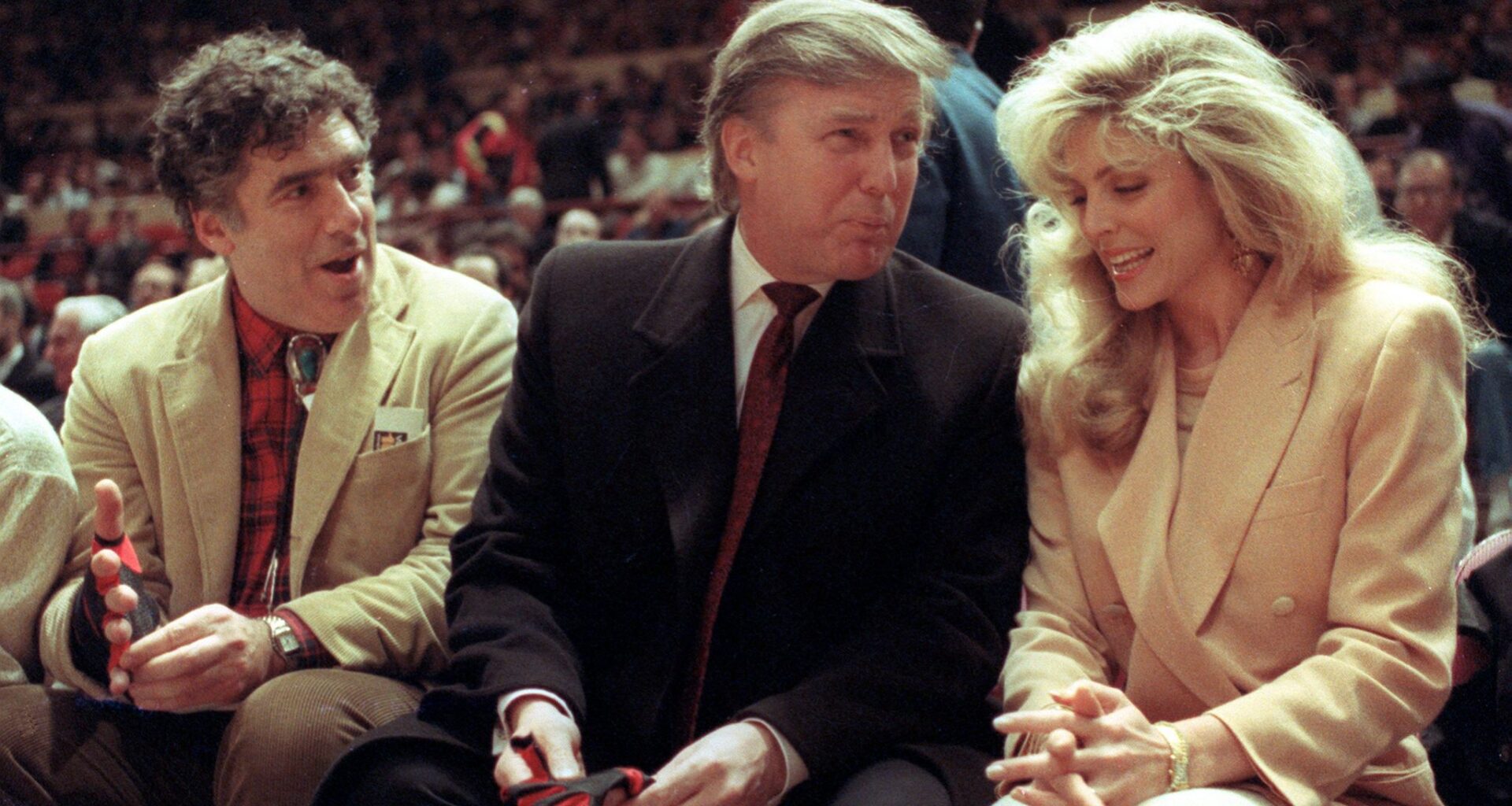 Donald Trump, Knicks fan, heads back to New York to root on his team