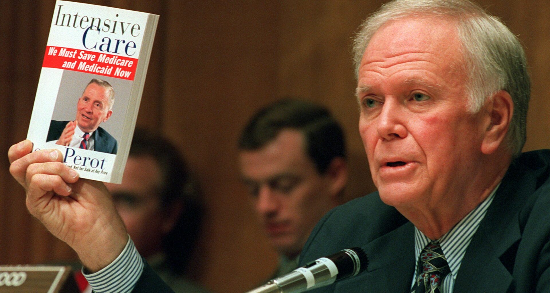 Maverick Republican Sen. Bob Packwood of Oregon, who resigned after sexual harassment scandal, dies