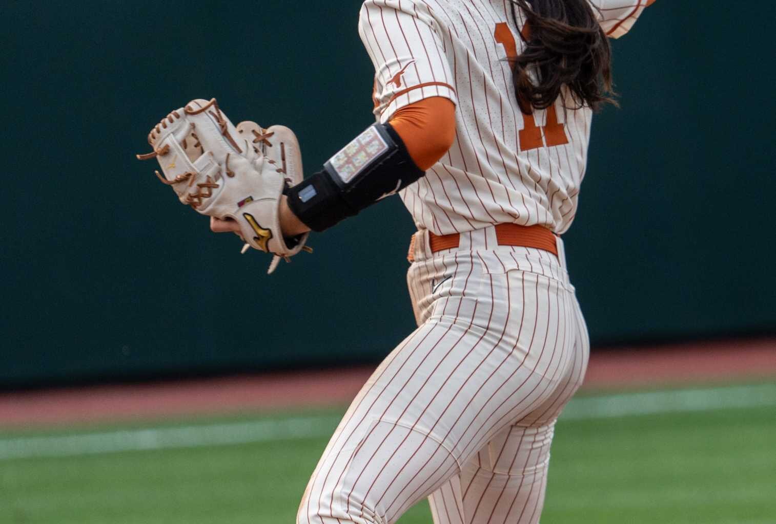 Shylien Brister: Infielder for Texas softball enters transfer portal