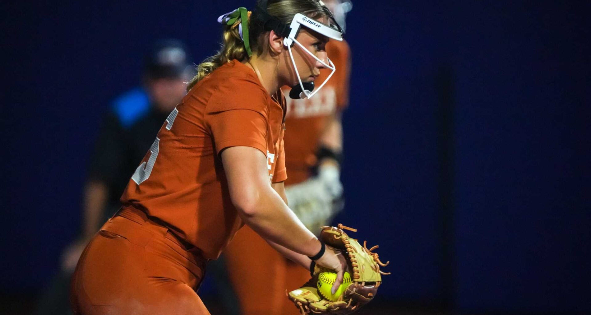 Cambria Salmon: Pitcher for Texas softball enters transfer portal