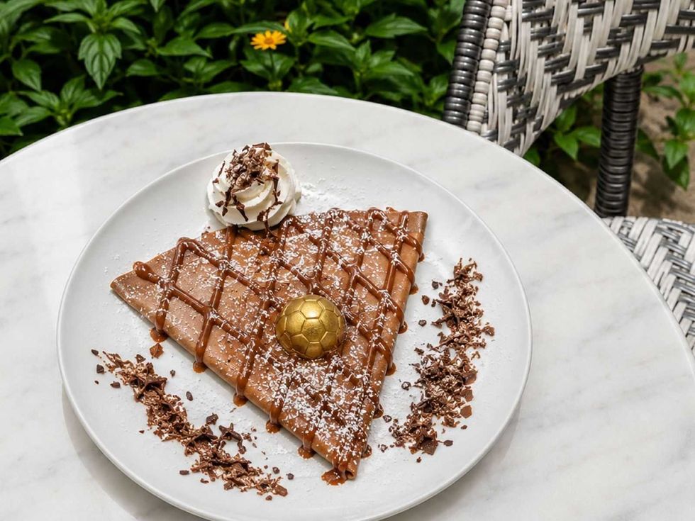 Le Champion Cr\u00eape at Sweet Paris Creperie & Cafe