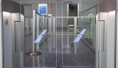 American Airlines brings electronic boarding gates to DFW Airport