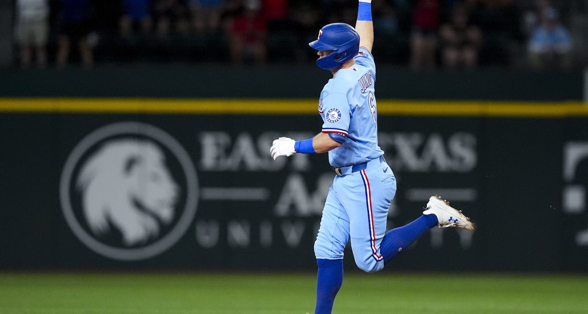 Rangers flip script on season-long weaknesses in win over Guardians