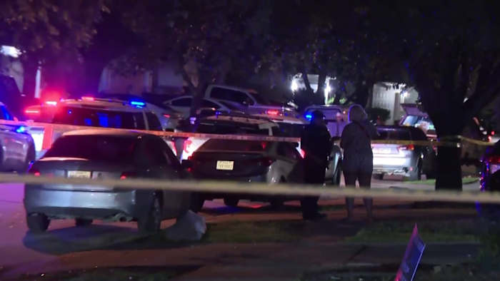 Teen killed, another injured in overnight shooting at North Harris County home