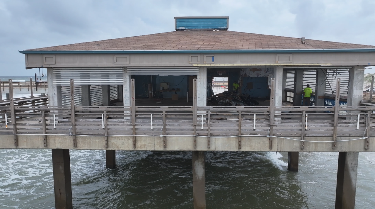 Bob Hall Pier 01.png