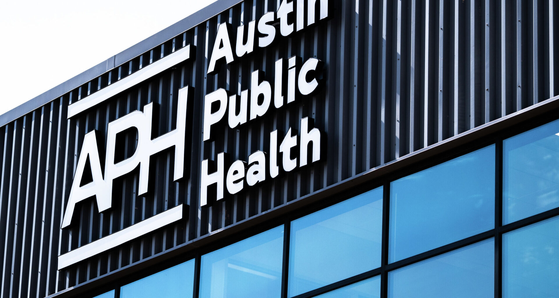 Austin employee worked full time for city and state, audit says