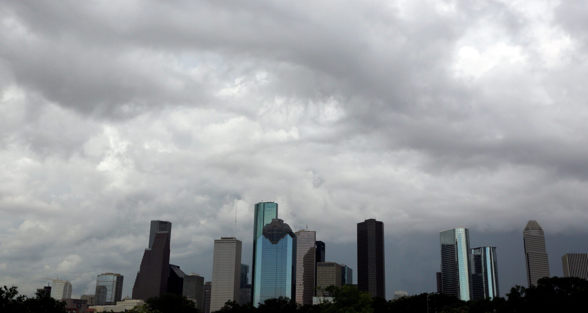 Severe storms to drive cold front across much of Texas
