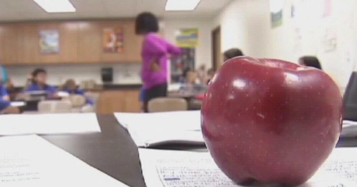 Over 100,000 Texas students get school voucers