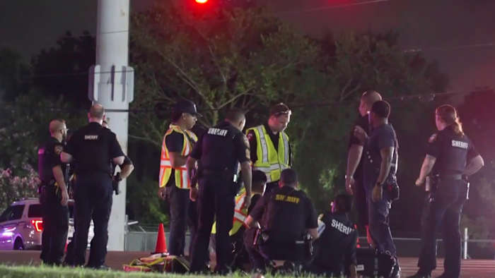 Woman dies after being hit by car on Highway 249; Harris County deputy also struck