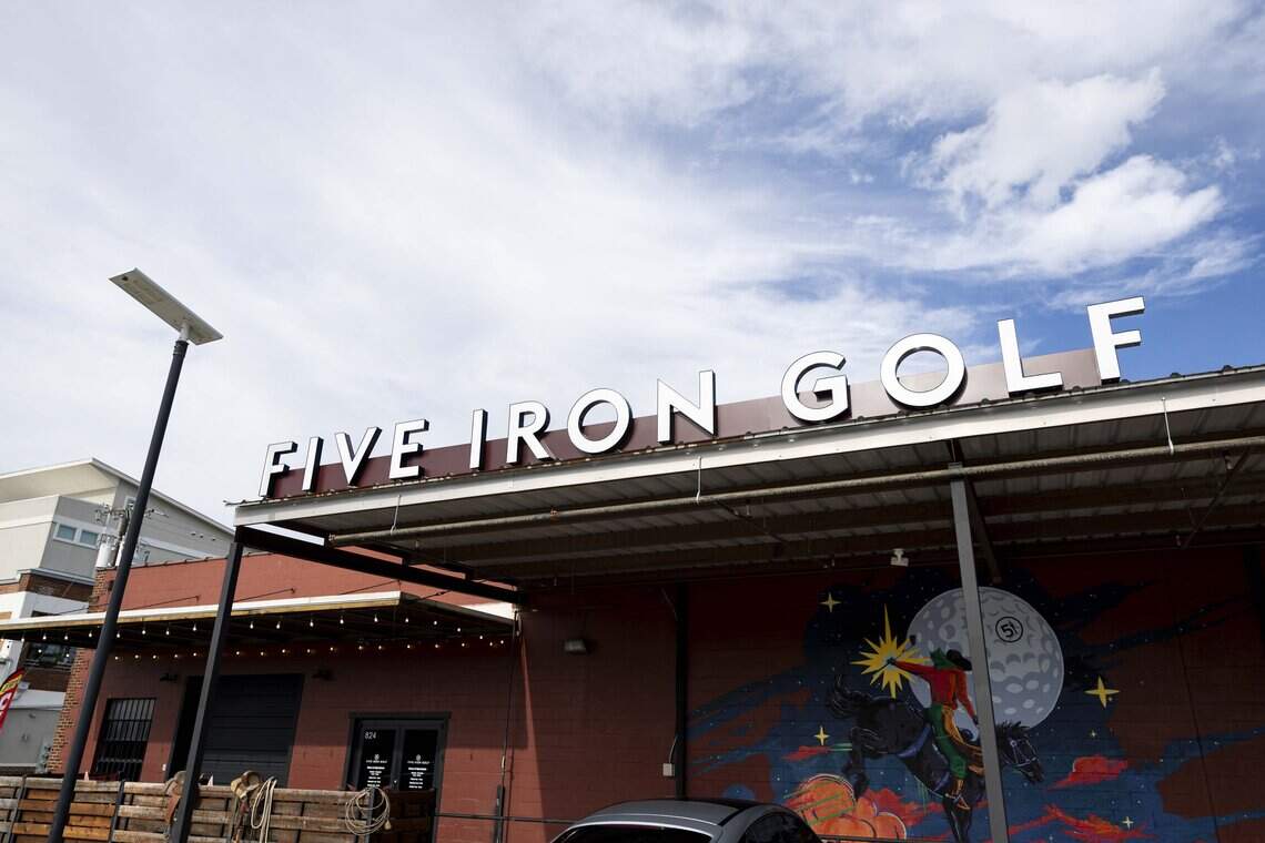 Fort Worth’s new indoor golf club is an ace. Look inside