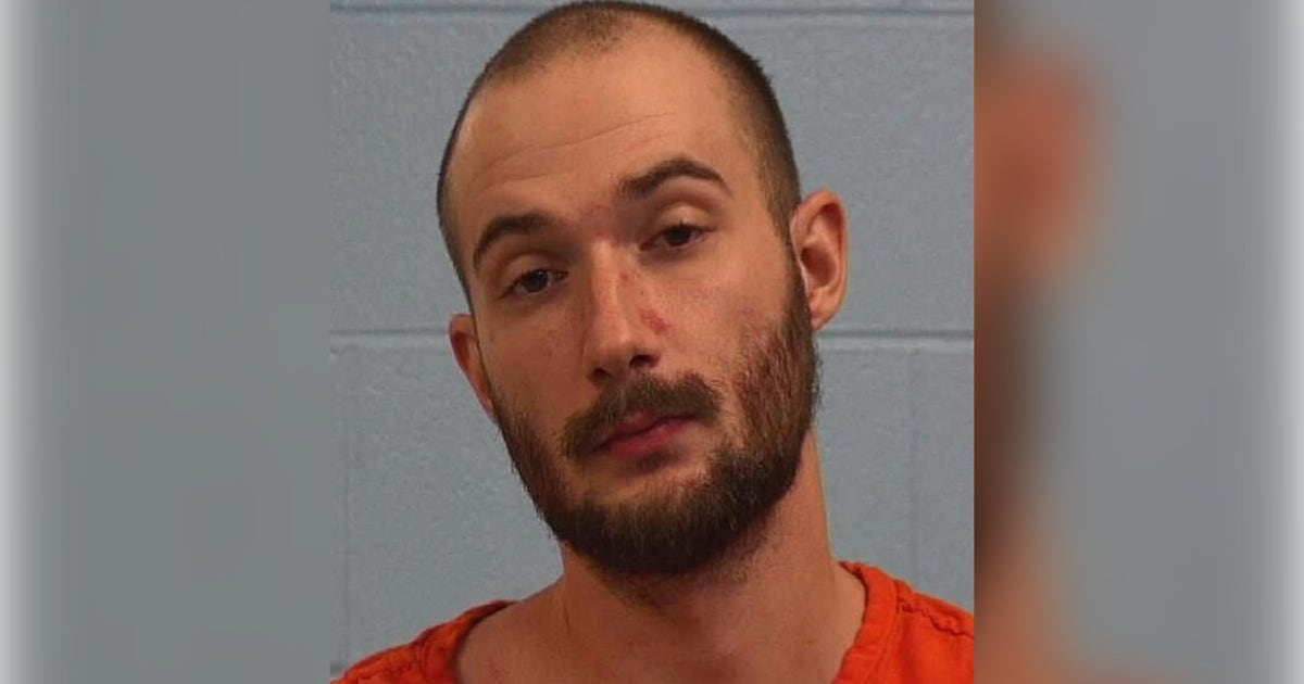 Cedar Park man arrested for stabbing outside Round Rock Tavern