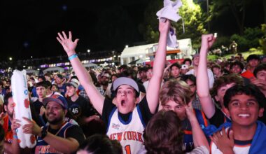 Game 5: Knicks, and their fans, are in San Antonio, hoping to close out the NBA Finals with a title