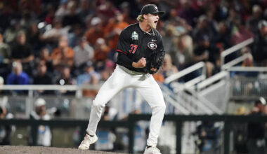 Texas faces elimination in CWS after loss to Georgia