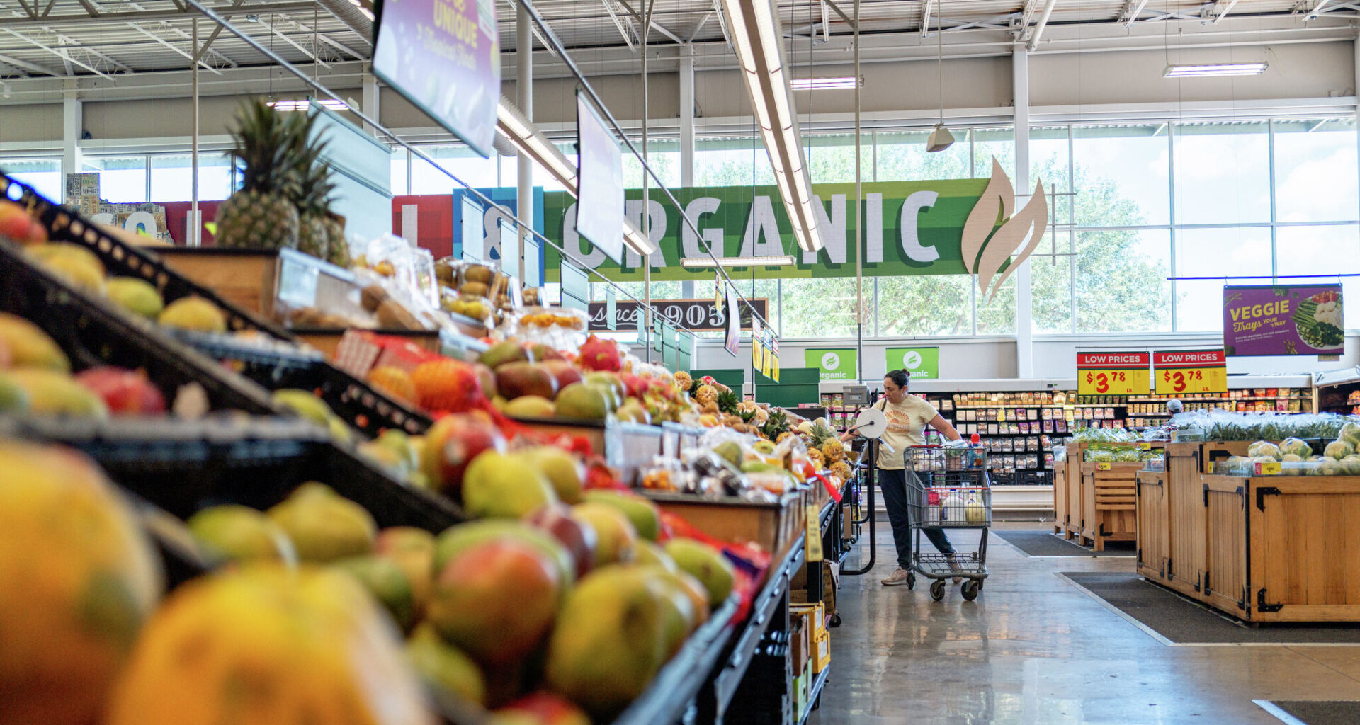 Report: H-E-B bested by California rival as top grocer in US