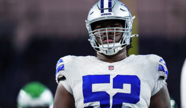 Dallas Cowboys player Tyler Booker visits Frank Pepe's in New Haven