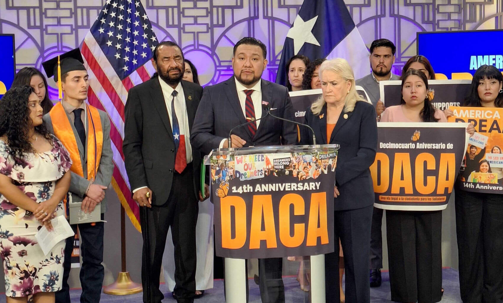Houston Democrats push lawmakers to protect DACA recipients