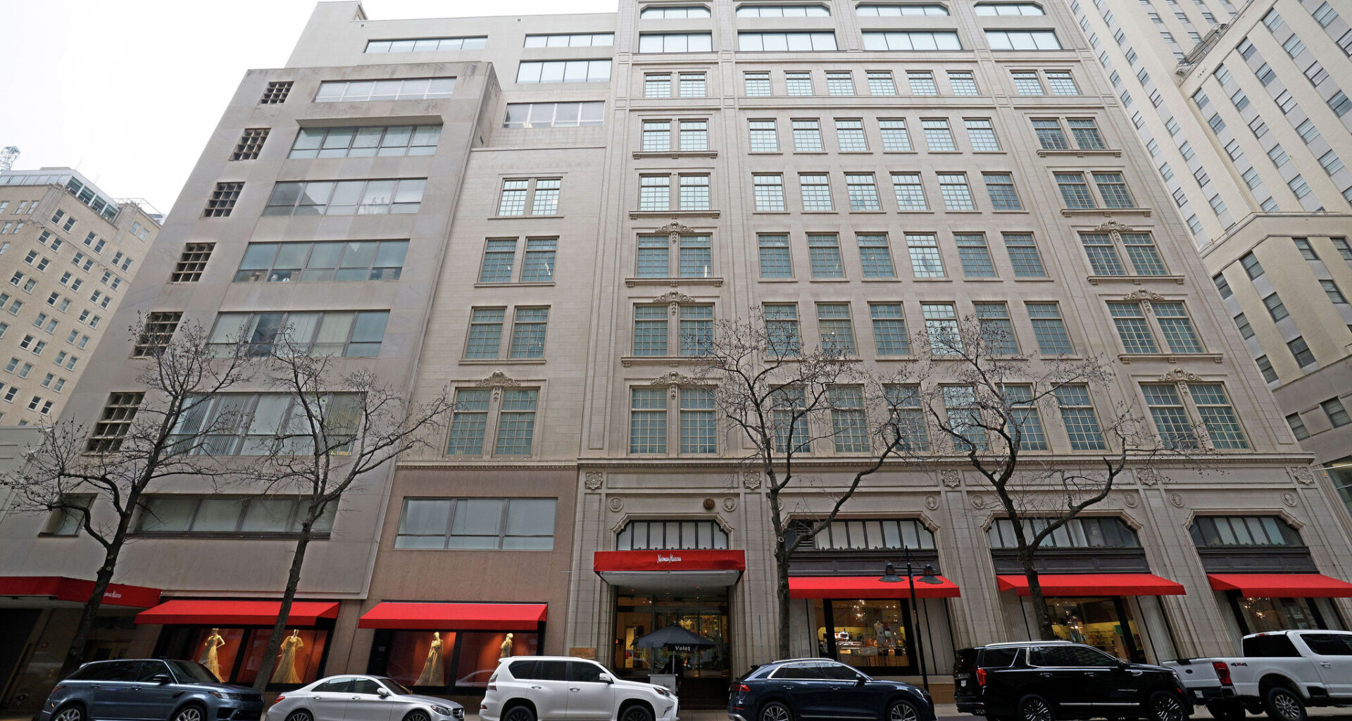 67 layoffs tied to closure of downtown Dallas Neiman Marcus