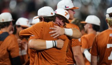 Texas falls vs. Georgia, sees 2026 College World Series run end