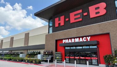 H-E-B set to open first namesake store in Dallas County Wednesday