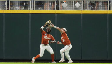 Texas Longhorns offense pulls a colossal no-show in CWS eliminator