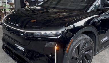 Uber, Nuro and Lucid plan robotaxi service in Houston by 2027