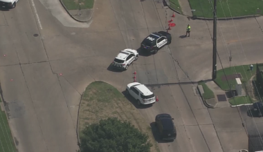 Holly View Drive: At least 1 dead after deadly crash in northwest Houston
