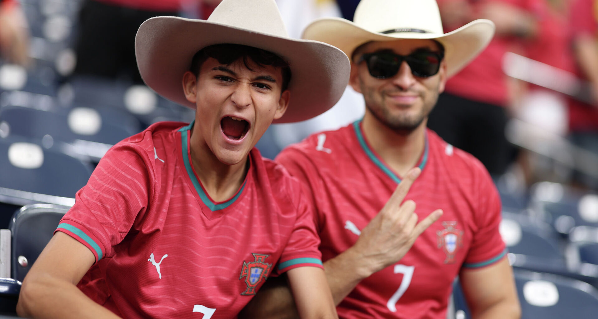 Thousands buy Ronaldo jerseys as fakes flood Houston World Cup