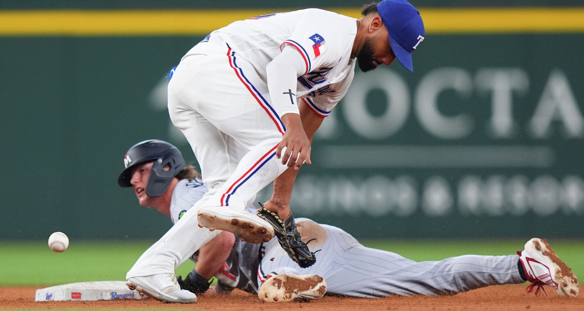 Rangers' ugly sweep vs. Twins could fill bingo card of usual mistakes