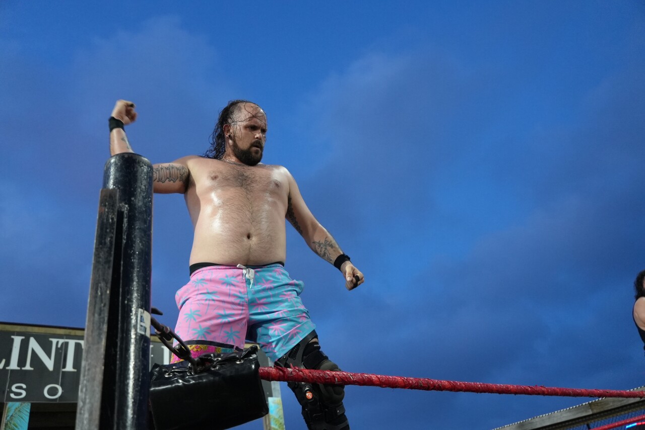 Gulf Coast Wrestling Alliance's El Slze