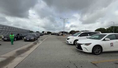 Independent taxi drivers fighting to stay traditional in San Antonio