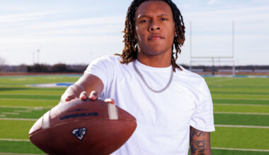 John Meredith III: 5-star DB picks Texas football over Texas A&M
