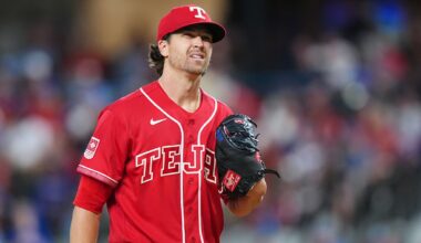 DeGrom has 9 Ks to win on his 38th birthday as Rangers get wild 9-7 victory over Padres