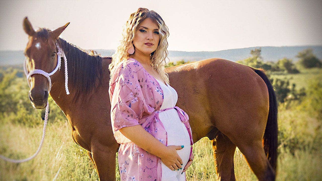 Wedding photographer faked pregnancy for months before killing bride