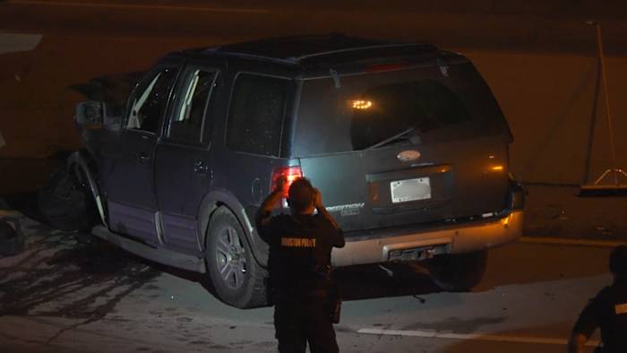 Houston police investigating major crash on I-10 after SUV goes airborne over embankment