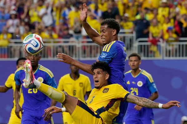 Ecuador's Piero Hincapie shoots during a World Cup Group E soccer match against Curacao in Kansas City, Mo., Saturday, June 20, 2026. (AP Photo/Ed Zurga)