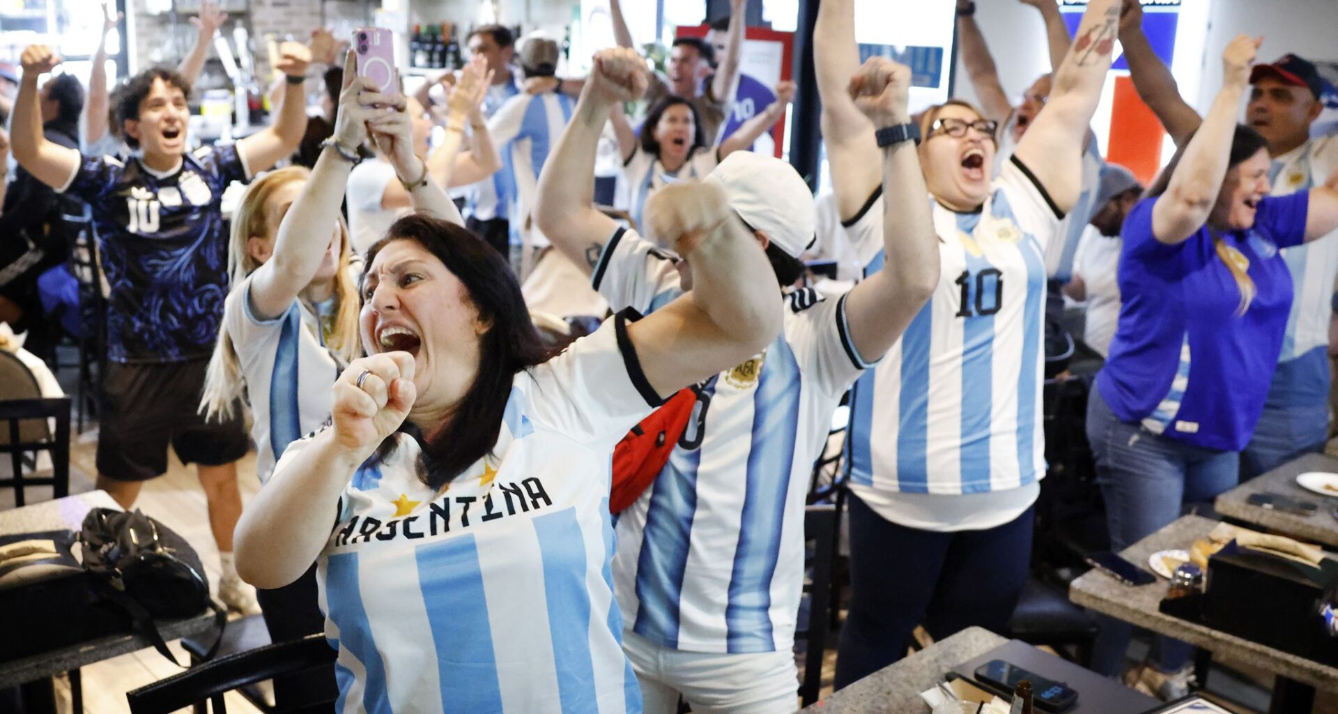 Argentina fans sing, chant and weep in World Cup victory in Texas