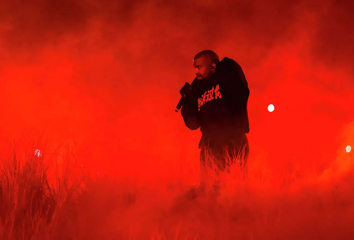 Ye concert still on at the Alamodome despite blowback from Mayor Jones, others