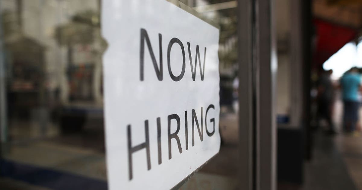 Texas students pivot to gig platforms amid historically brutal summer job market