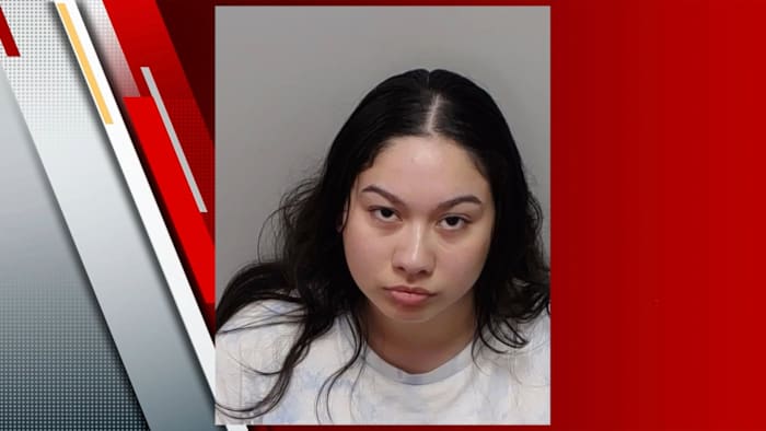 Affidavit: Woman accused of trying to shoot downtown bouncer instead hit victim through bar window