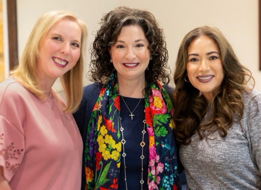 From left to right, Krisinda Lingenfelter, Laura Cervantes and Luisa King.