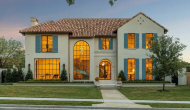 Living in parallel: A Highland Park home lists for $21.5 million