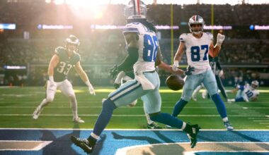 Curtains go up at AT&T Stadium for the World Cup, a glare-blocking move rejected by Jerry Jones
