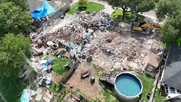 ‘It’s brought us closer together’: Neighbors see new chapter as Preston Hollow homes come down